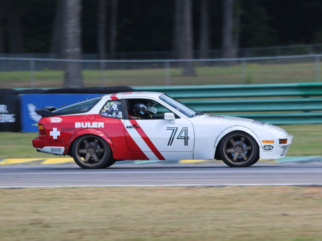 944 on track at VIR