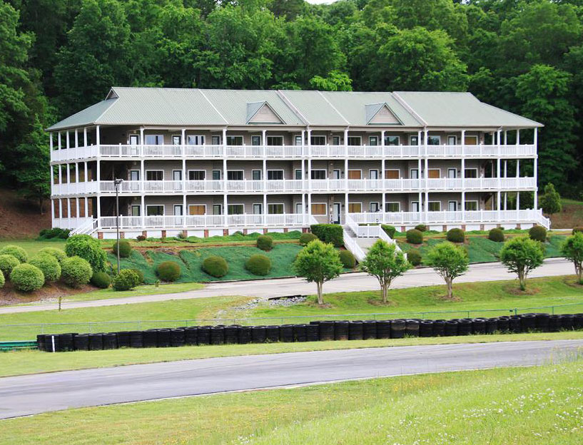 The Lodge at VIR